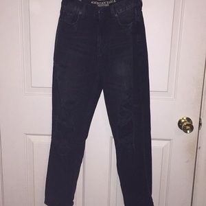 american eagle outfitters ripped mom jeans